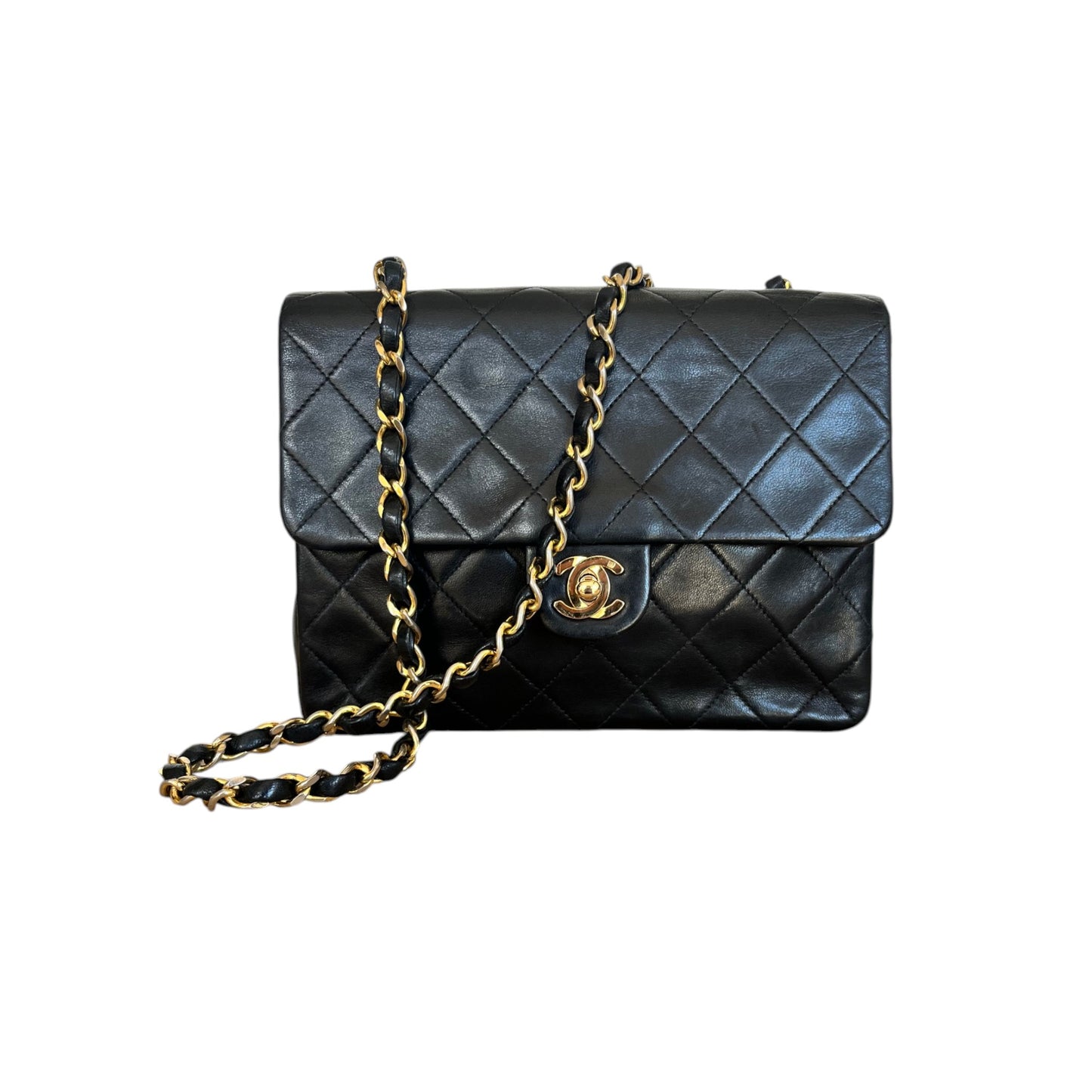 CHANEL - Classic Flap