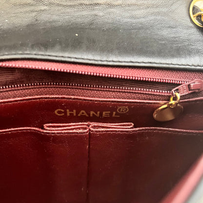 CHANEL - Classic Flap