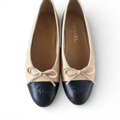 CHANEL - Ballerines
