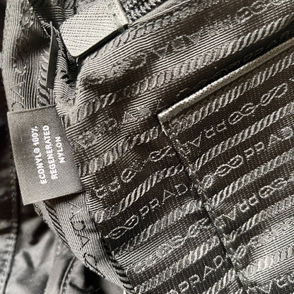 PRADA - Messenger RE-NYLON